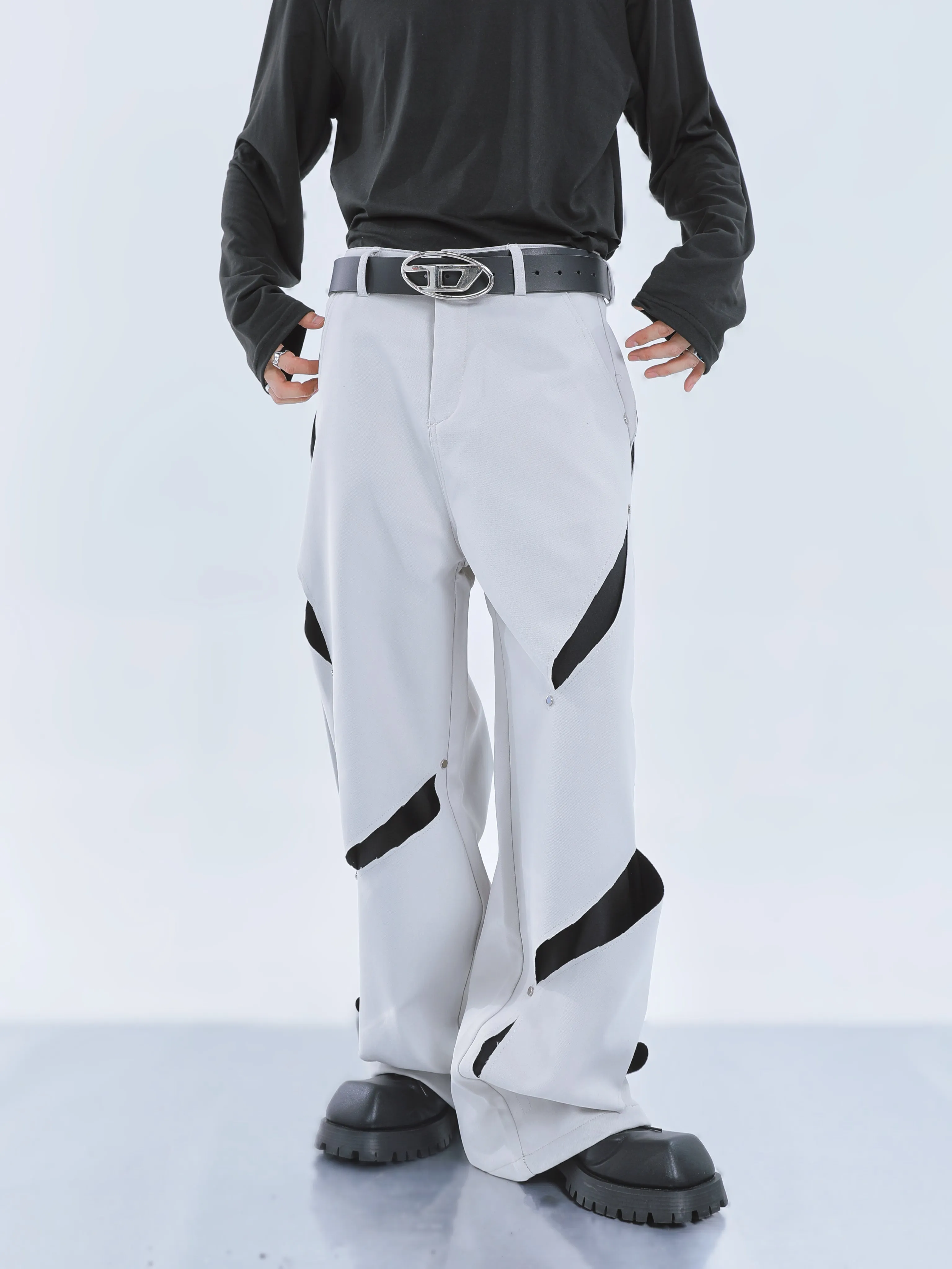 【23s September.】Cut-out Contrast Straight-leg Trousers