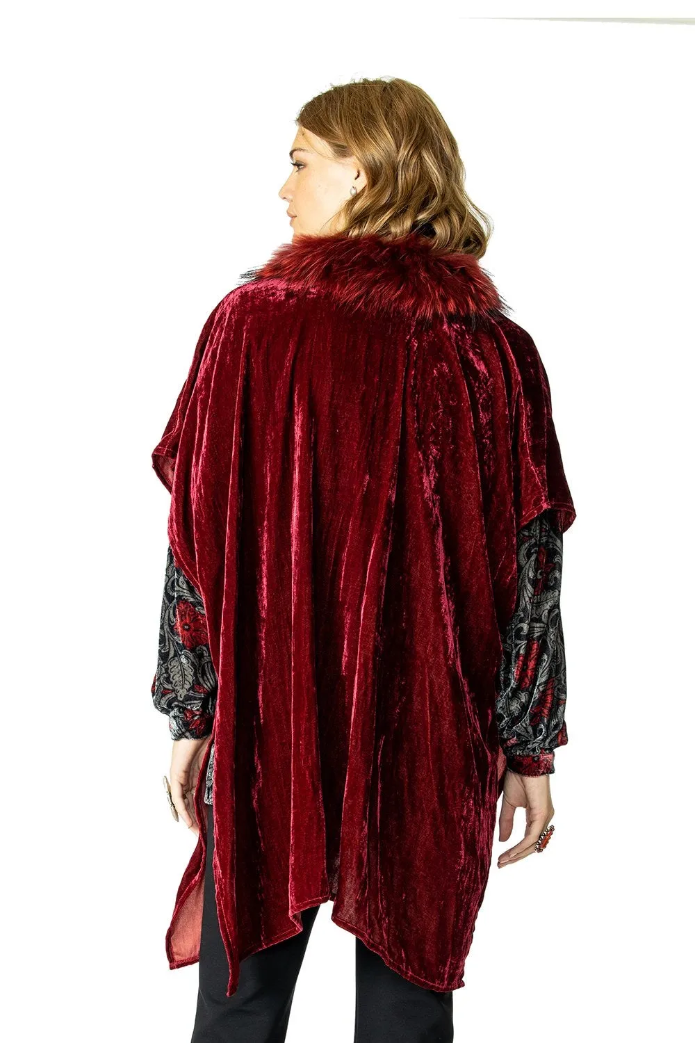 Cervantez Cape - 3 colors