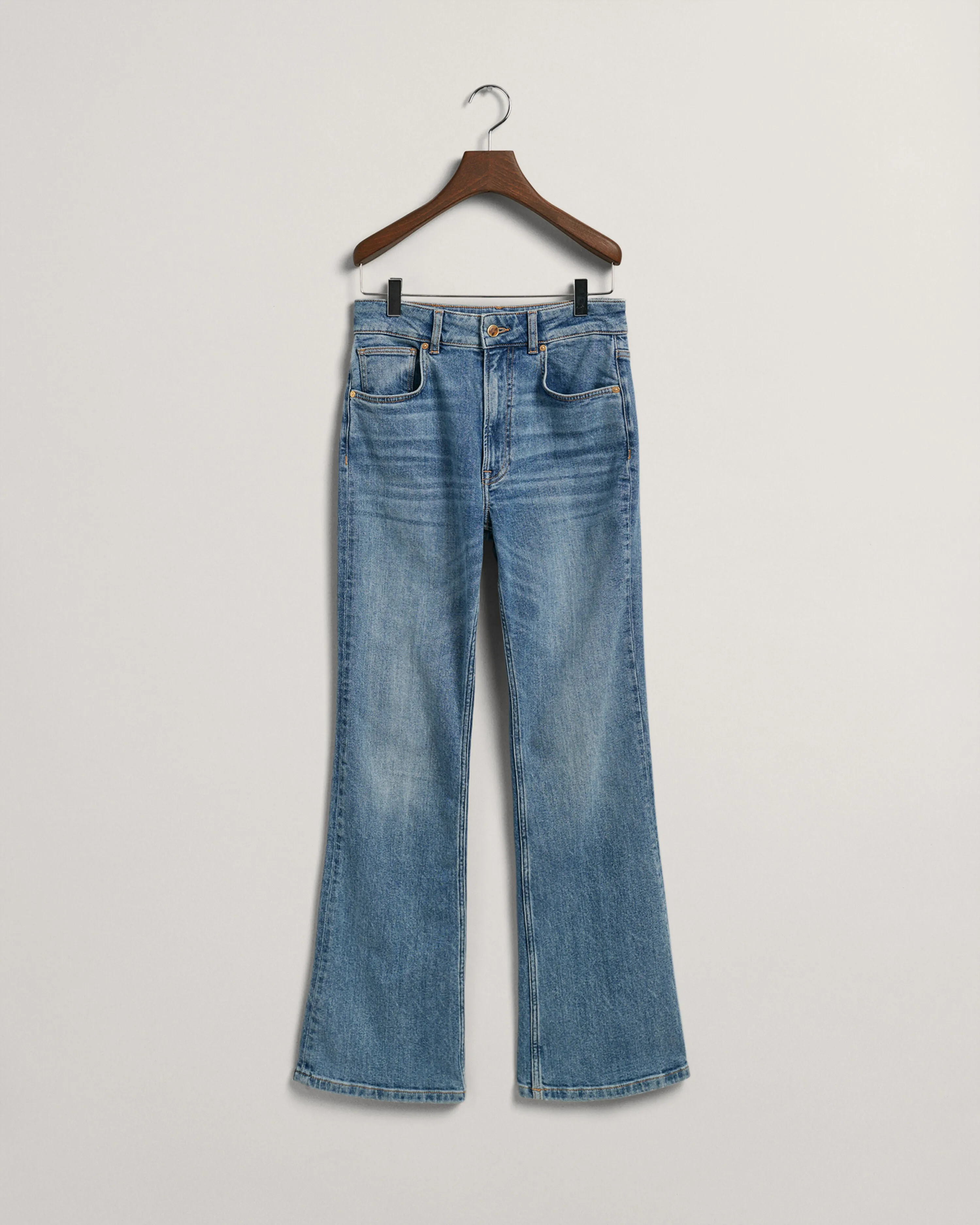 GANT Flare Jeans in Light Blue Worn Denim Wash 4100184