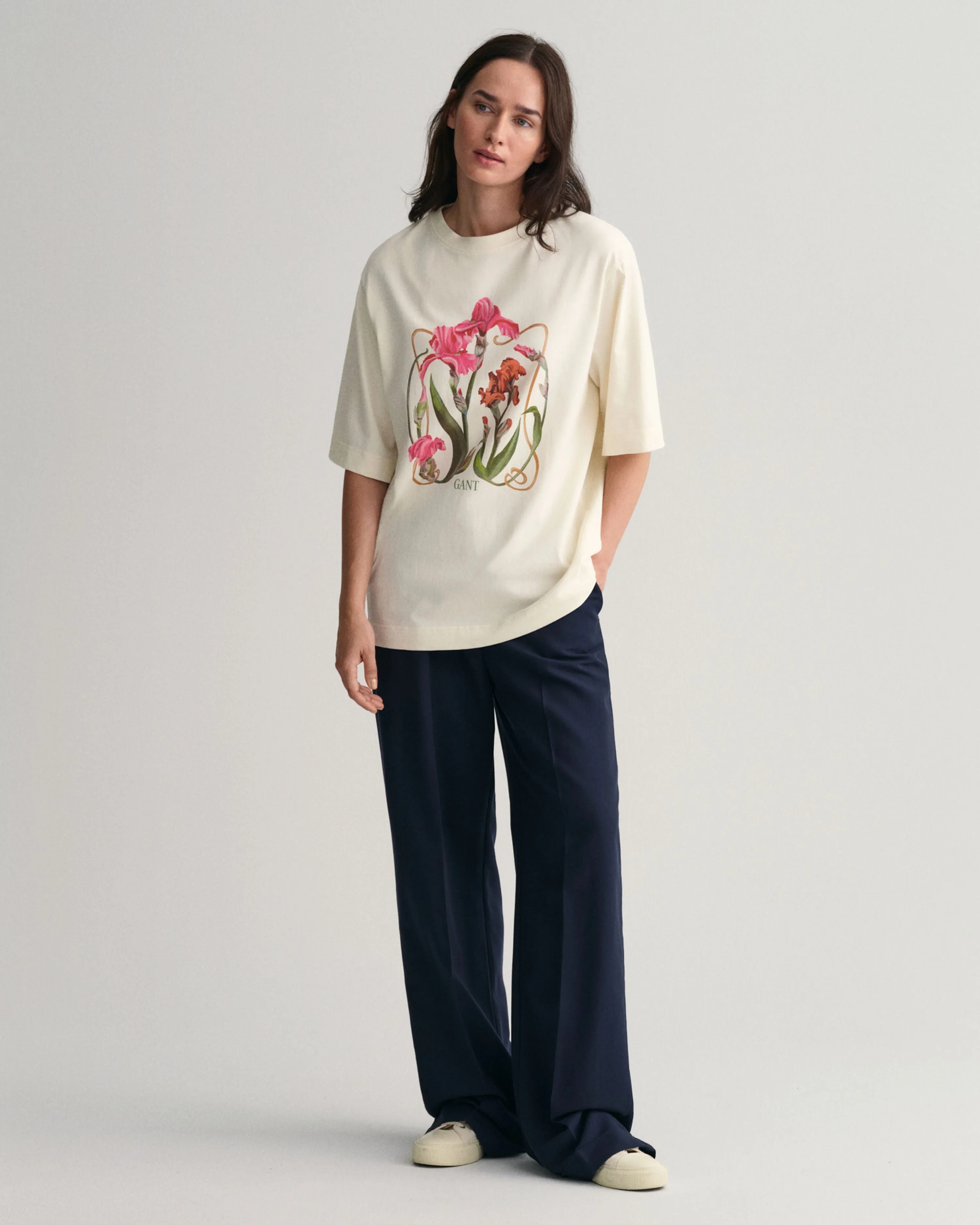 GANT Iris Print Oversized Cotton Tee 0257