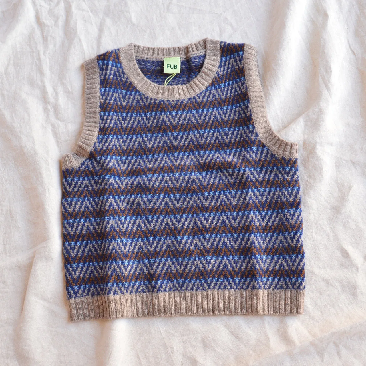 Jacquard Knit Vest - 100% Lambswool - Hazel and Blue (2-12y )