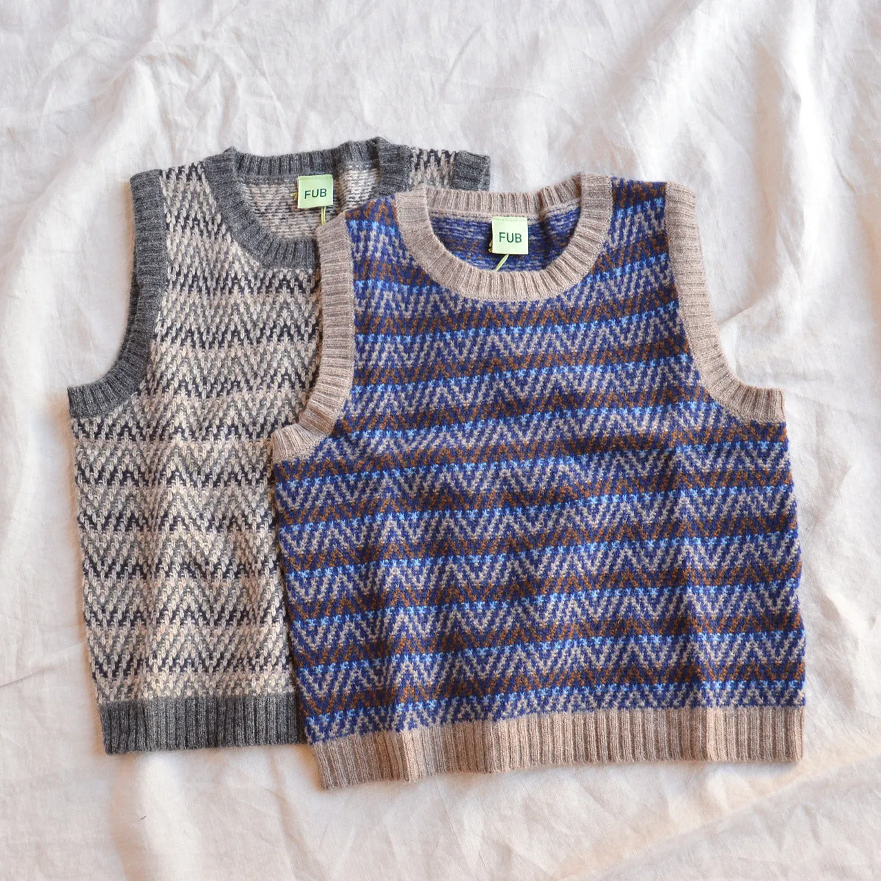 Jacquard Knit Vest - 100% Lambswool - Hazel and Blue (2-12y )