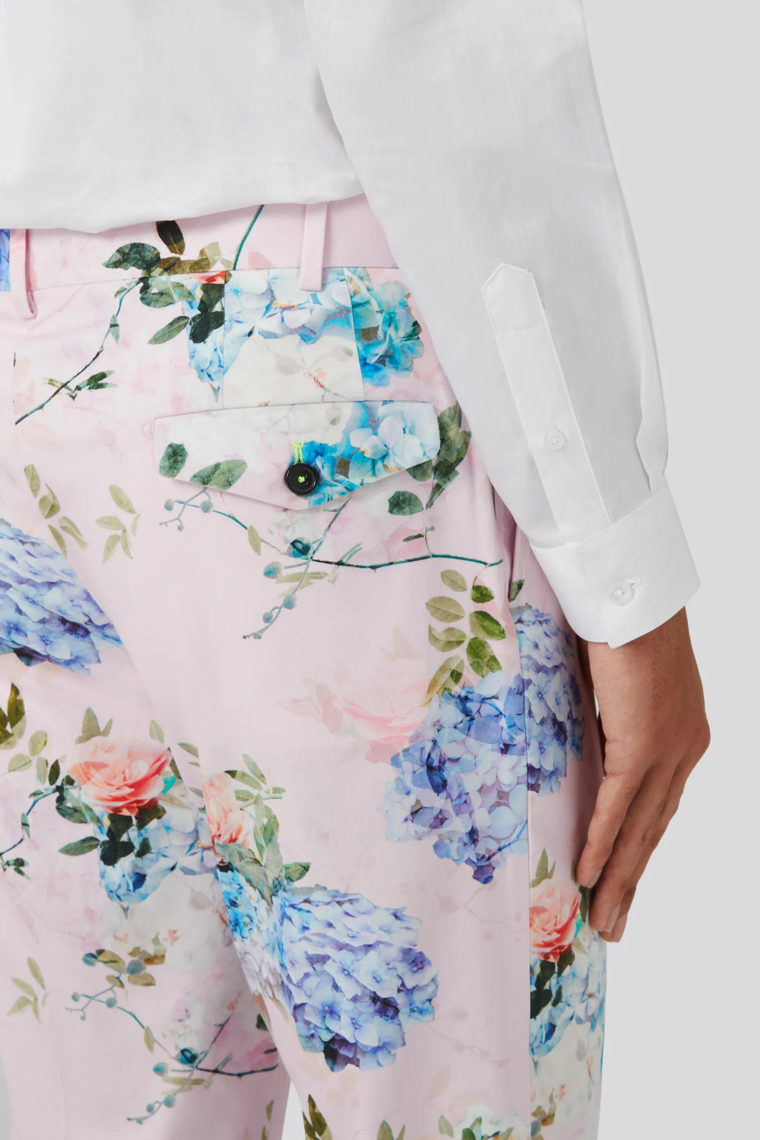 Pickhurst Slim Fit Pink Floral Cotton Suit