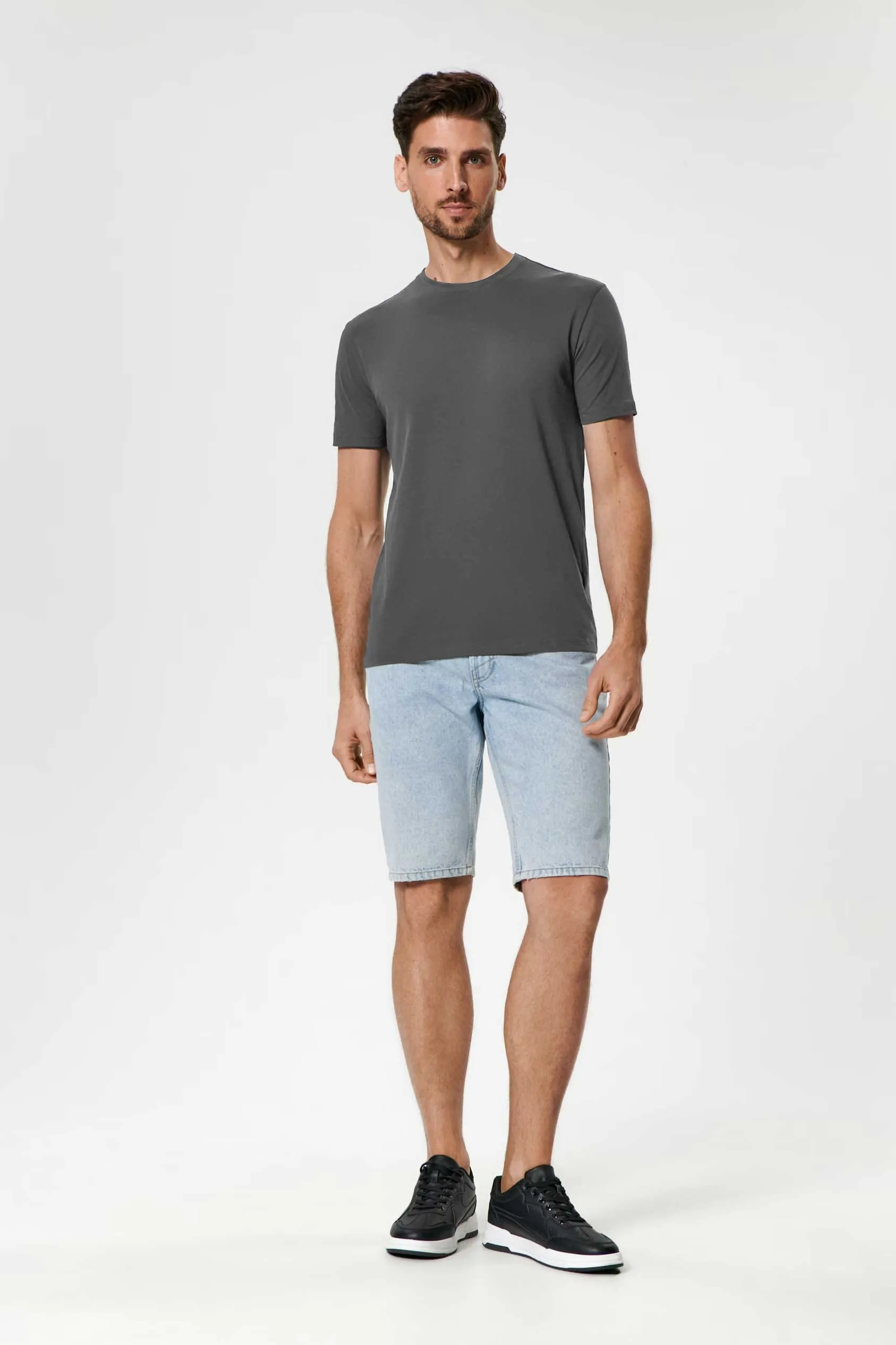 Polo Republica Men's Essential Crew Neck Tee Shirt