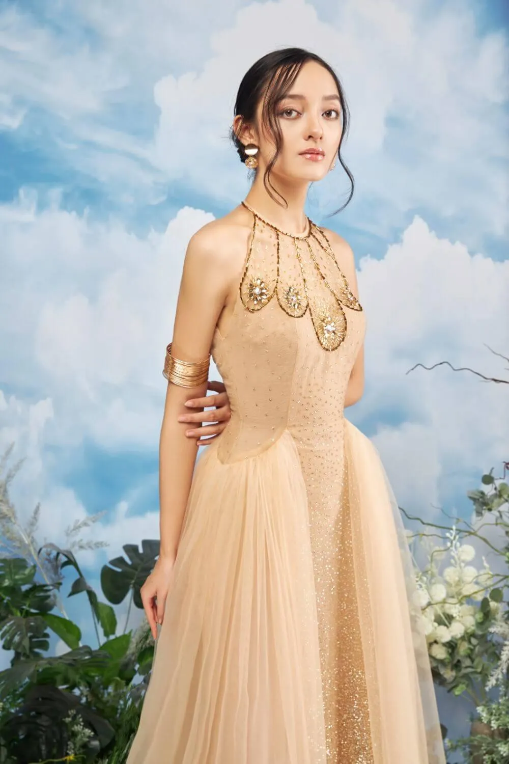 Roronoa Halter Sleeveless Sequin Midi Dress