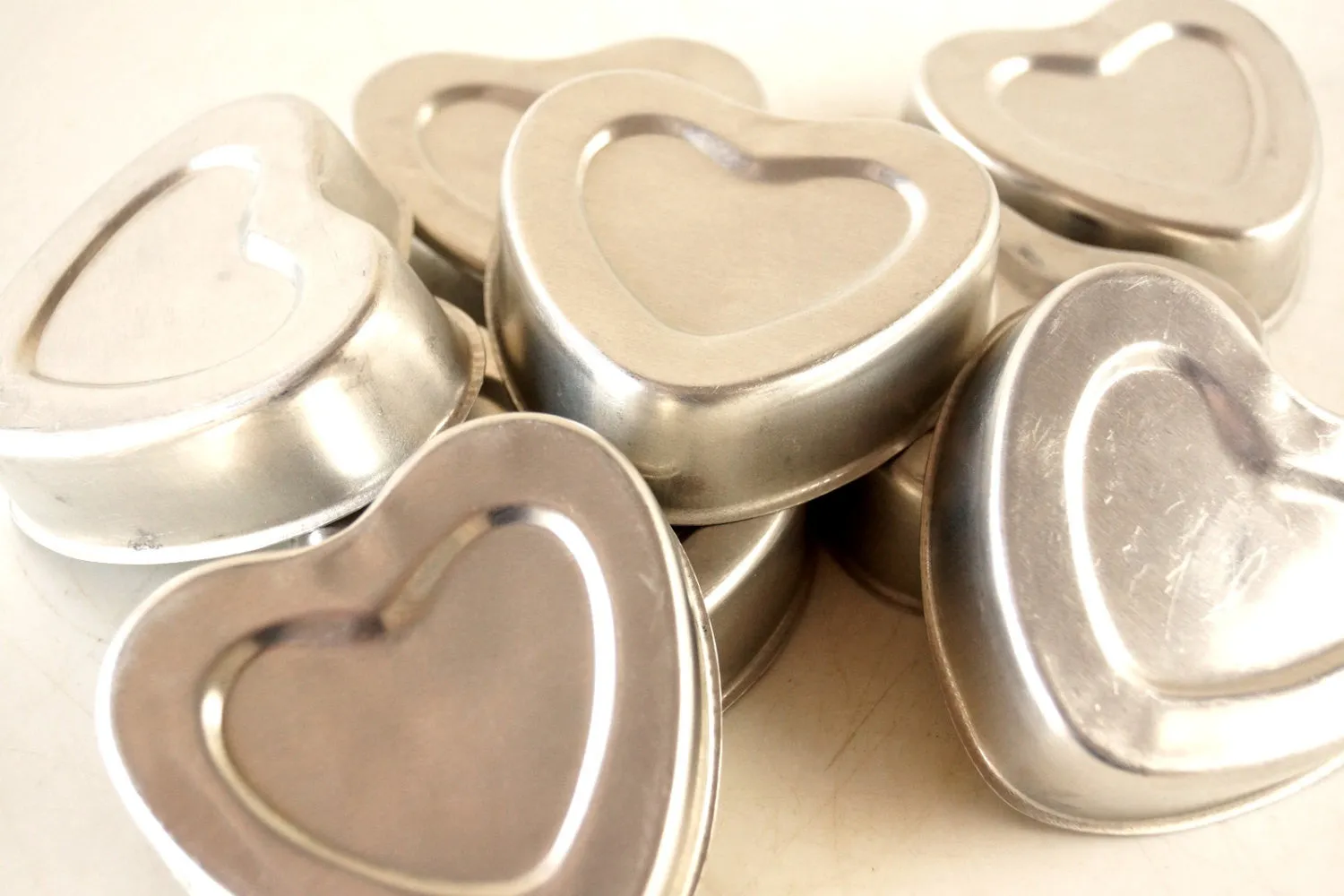 Vintage Aluminum Heart Shaped Jello or Cake Mold in Silver, Small (c.1970s)